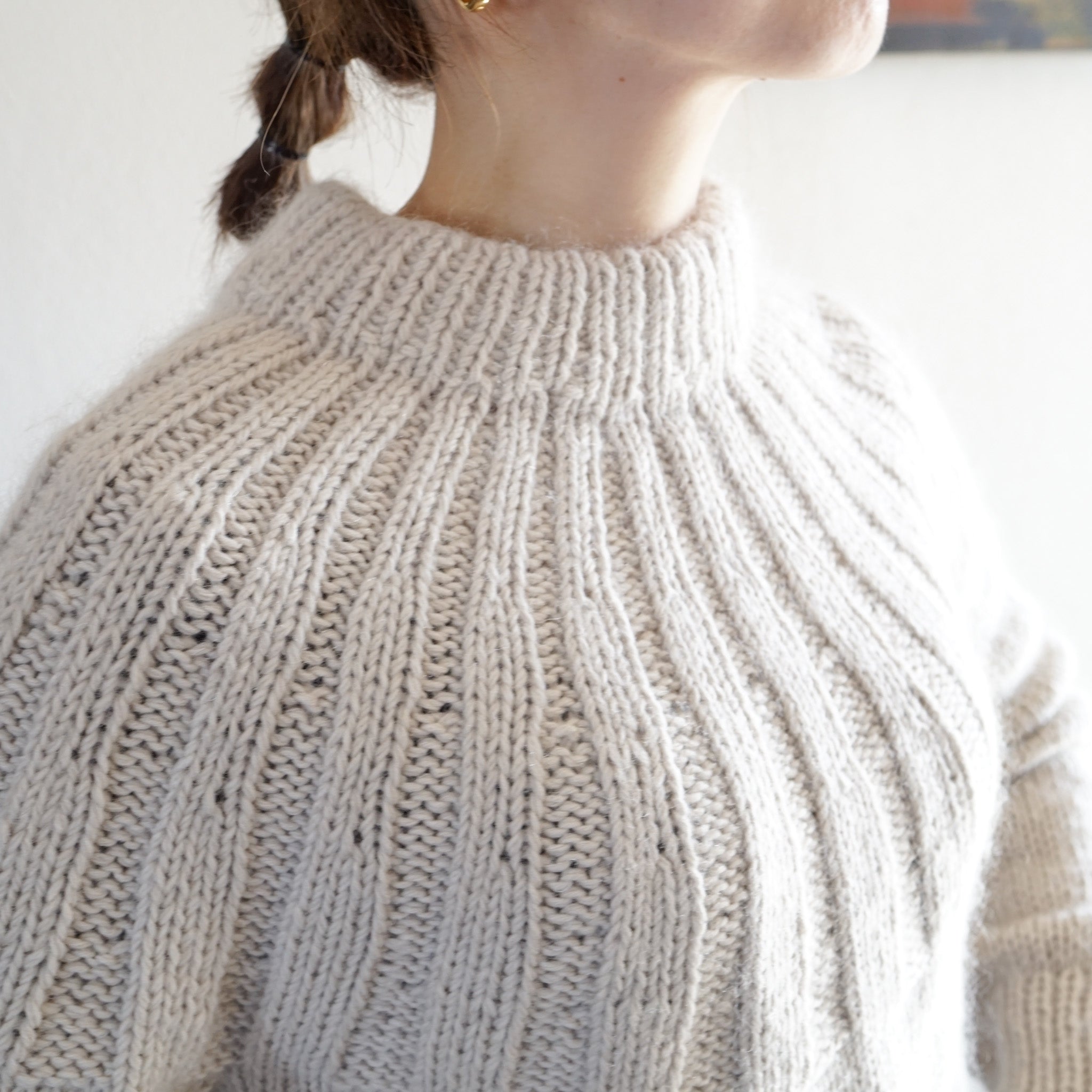 Back Open Ribbon Sweater – HELLO, HYGGE LIFE