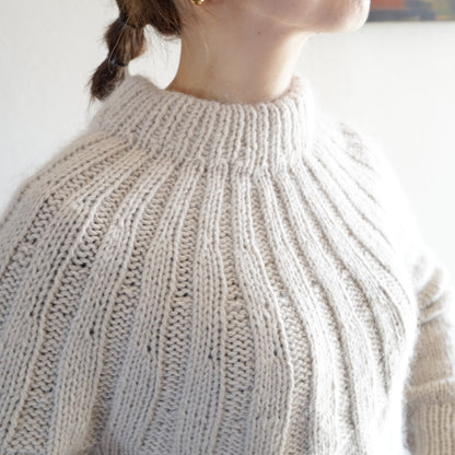 Back Open Ribbon Sweater