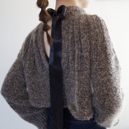 Back Open Ribbon Sweater